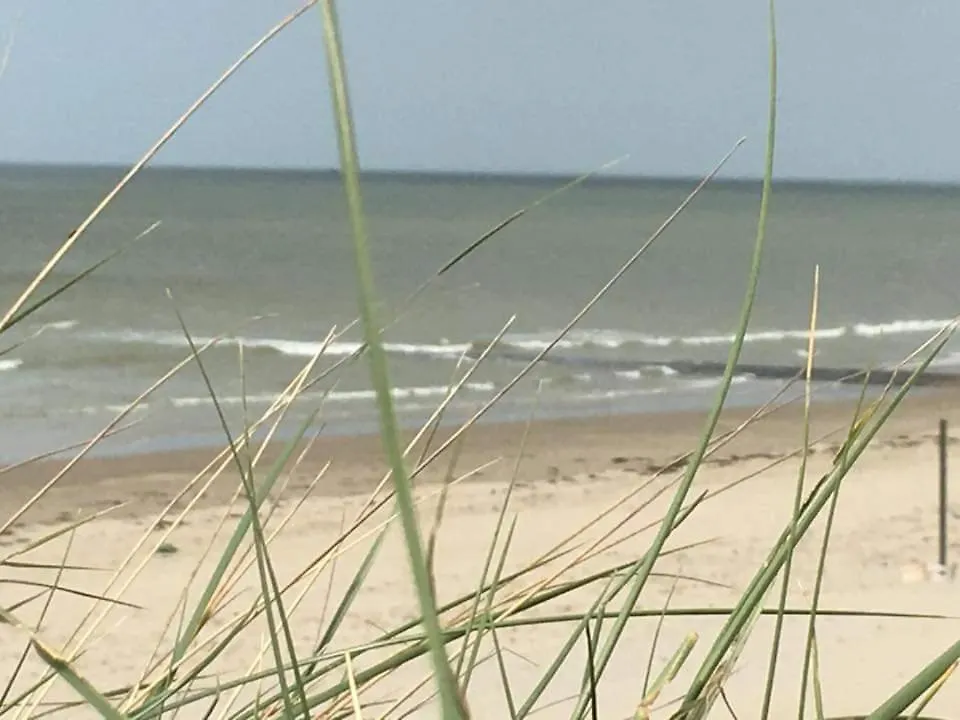 Holiday home Stacaravan 4Pers In Bredene Met Eigen Tuintje 2449